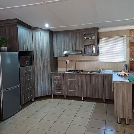 Pelgrimsrus Apartment บลูมฟอนเทน ภายนอก รูปภาพ